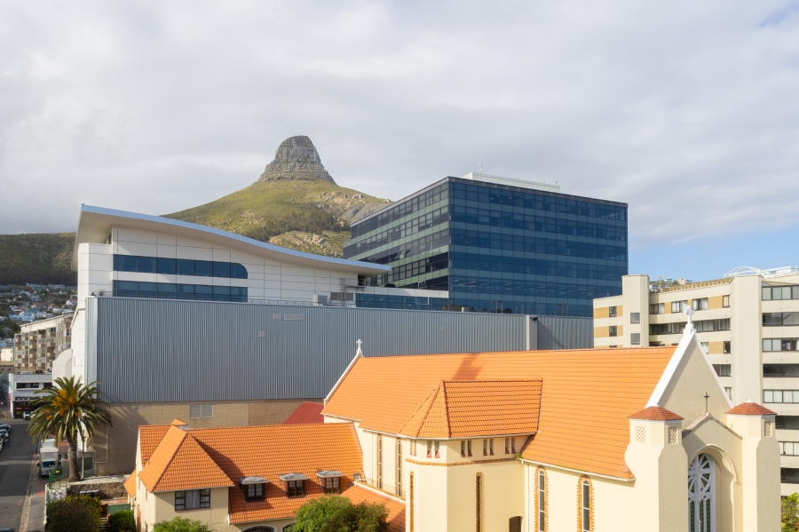 To Let 1 Bedroom Property for Rent in Sea Point Western Cape